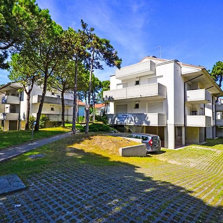 Apartment Parco Hemingway-1 By Interhome Lignano Sabbiadoro Eksteriør bilde
